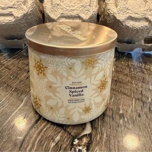 White Barn for Bath and Bod Works Vanilla Spice Candle